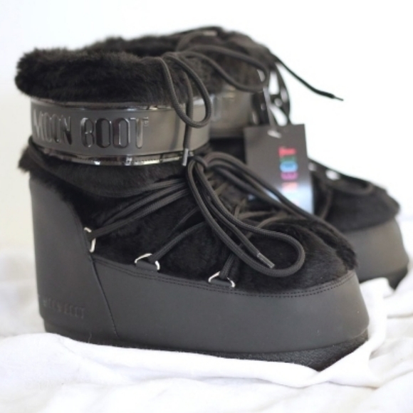 COPY - Moon Boot Icon Low Faux Fur - Picture 1 of 3